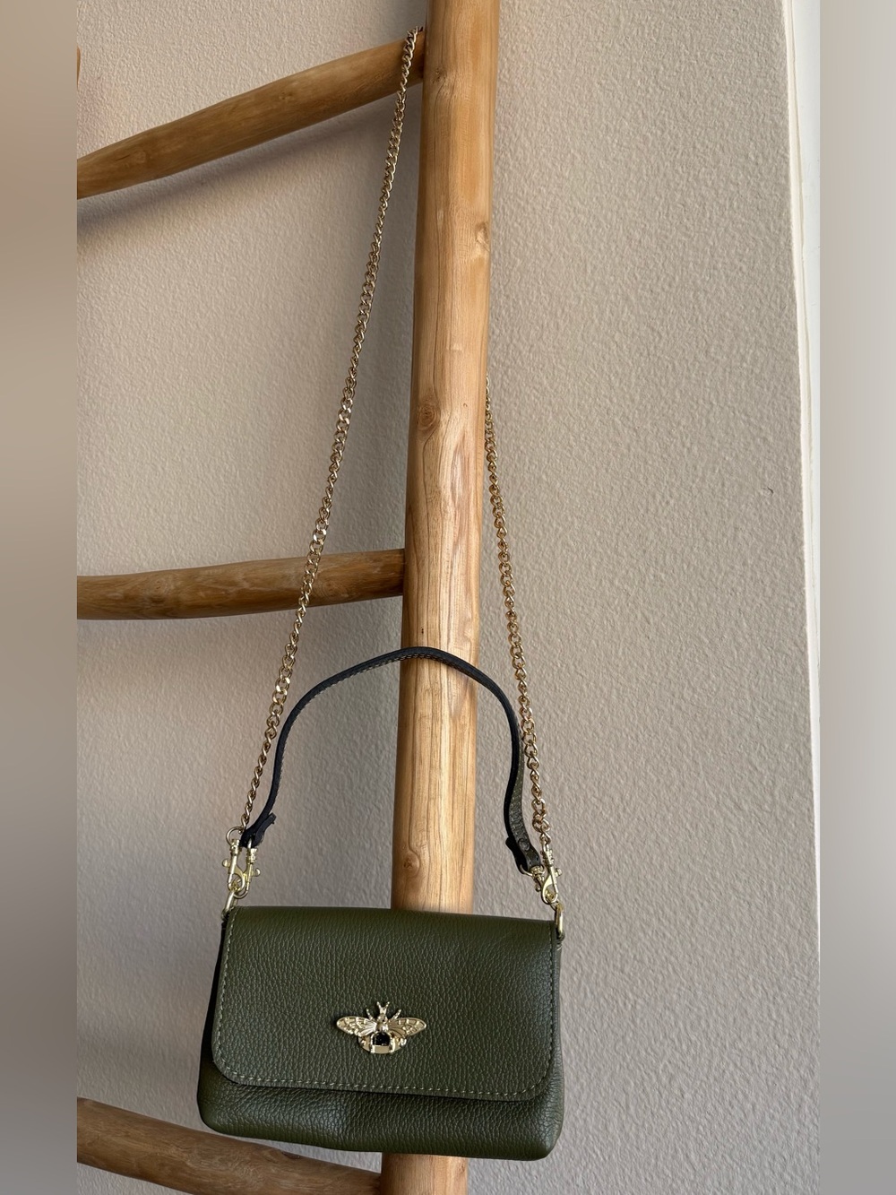 Olive Green Women's Crossbody Leather Bag with Gold Bee Accent